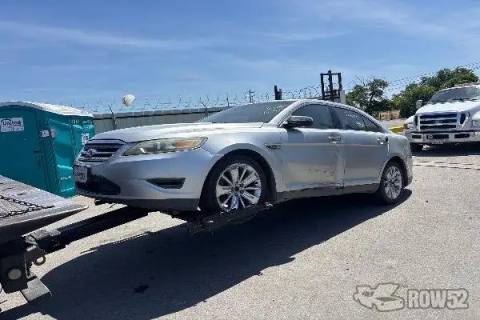Photo of 2012 Ford Taurus