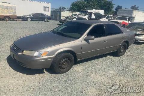 Photo of 1998 Toyota Camry