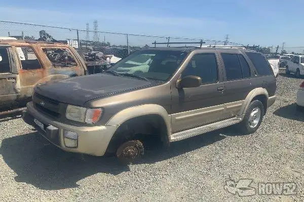 Photo of 1999 Infiniti QX4 (1999)