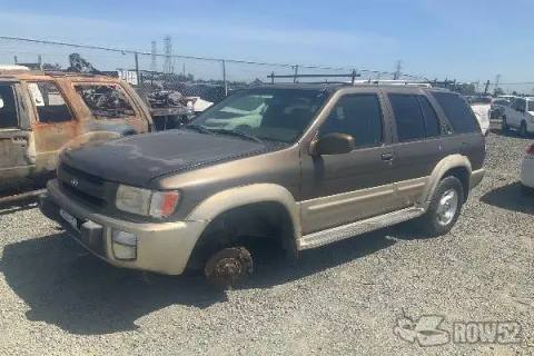 Photo of 1999 Infiniti QX4 (1999)