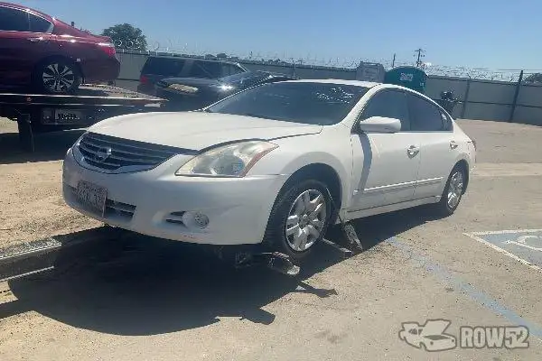 Photo of 2010 Nissan Altima