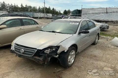 Photo of 2004 Nissan Altima