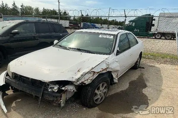 Photo of 2000 Toyota Camry