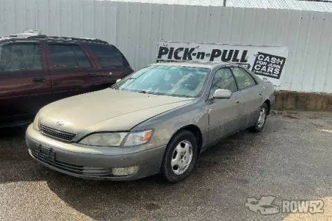Photo of 1997 Lexus ES 300