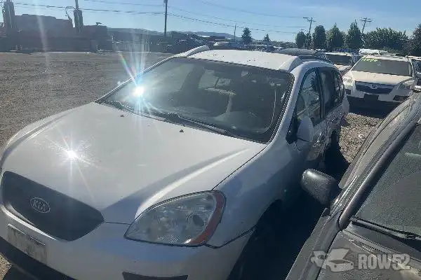 Photo of 2007 Kia Rondo