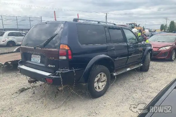 Photo of 2002 Mitsubishi Montero Sport