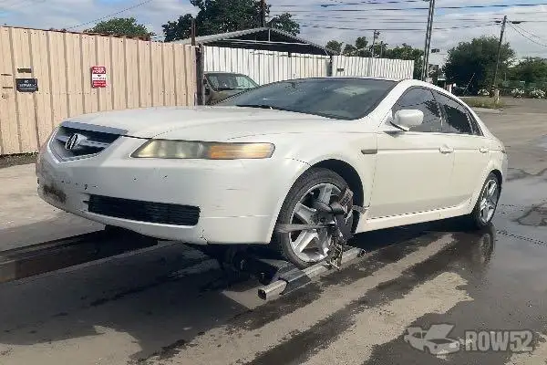 Photo of 2005 Acura TL