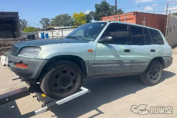 Photo of 1997 Toyota Rav4