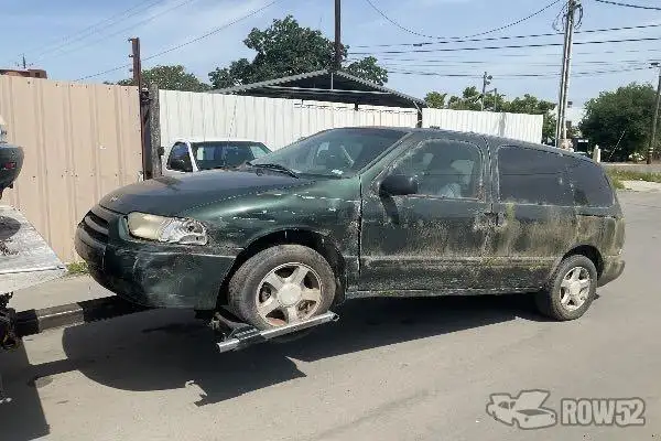 Photo of 2001 Nissan Quest