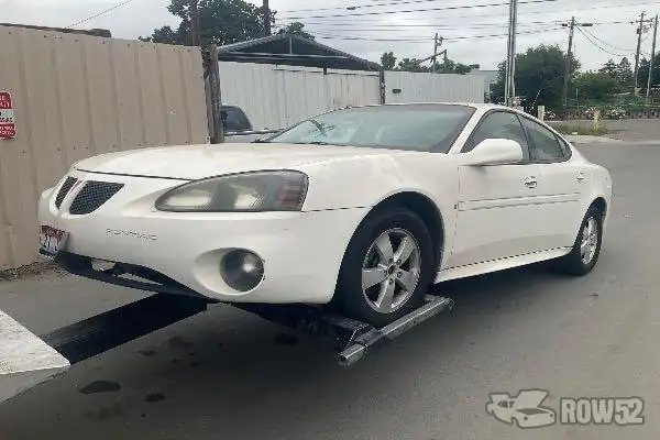 Photo of 2008 Pontiac Grand Prix