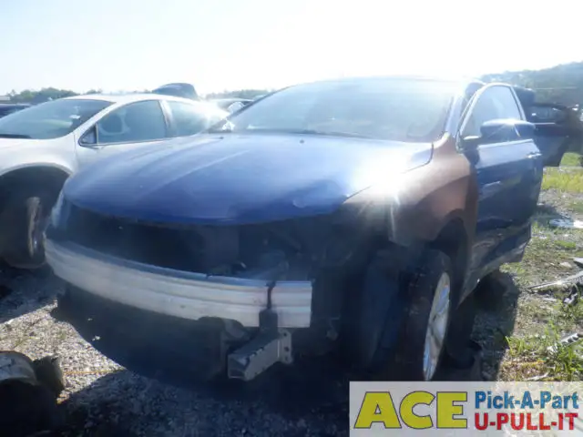 Photo of 2015 Chrysler 200