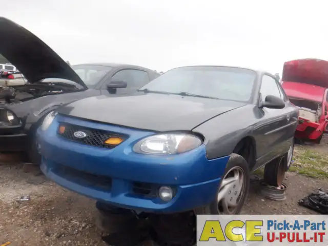 Photo of 2002 Ford Escort