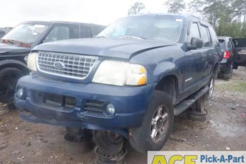 Photo of 2004 Ford Explorer