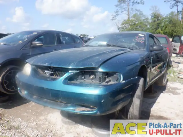 Photo of 1996 Ford Mustang