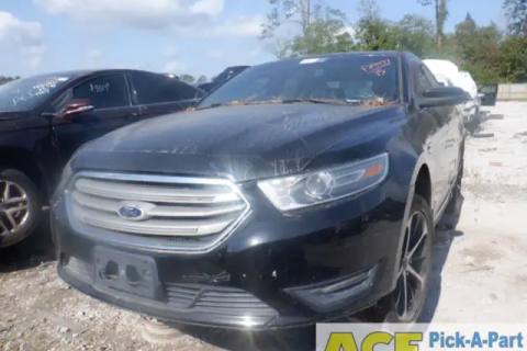 Photo of 2015 Ford Taurus