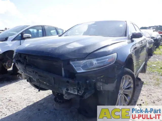 Photo of 2015 Ford Taurus