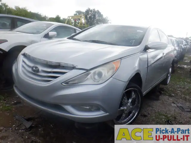 Photo of 2011 Hyundai Sonata
