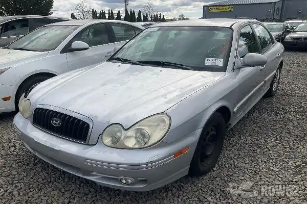 Photo of 2004 Hyundai Sonata