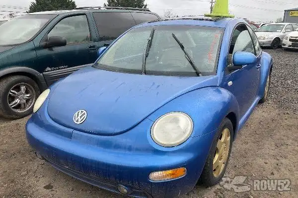 Photo of 2000 Volkswagen New Beetle