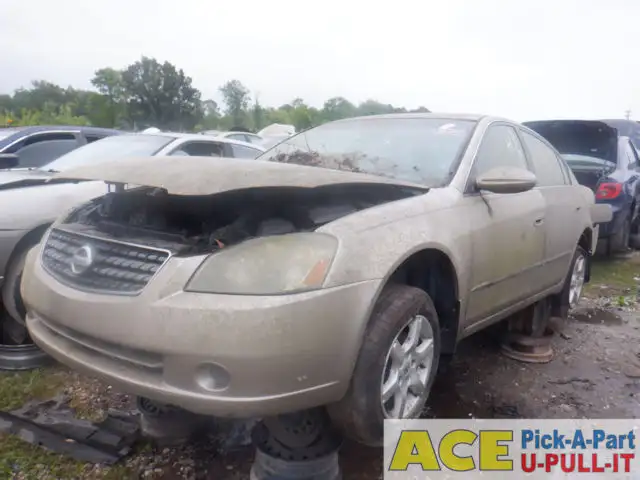 Photo of 2005 Nissan Altima