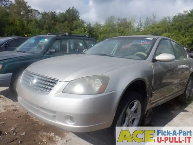 Photo of 2005 Nissan Altima
