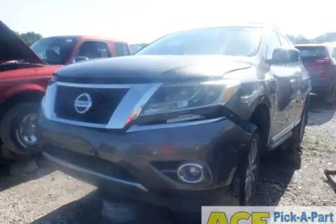 Photo of 2013 Nissan Pathfinder