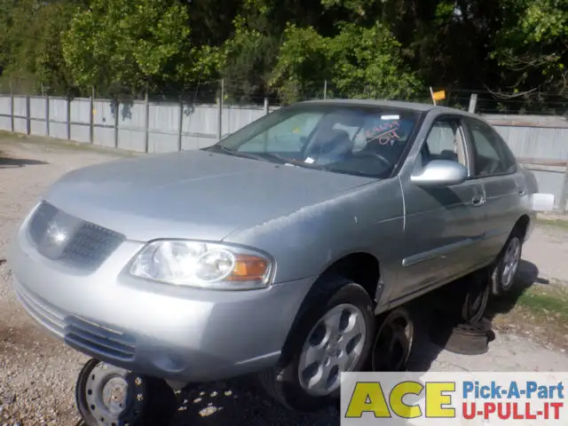 Photo of 2004 Nissan Sentra
