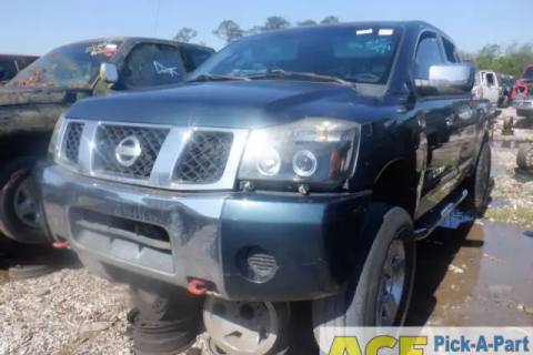 Photo of 2005 Nissan Titan