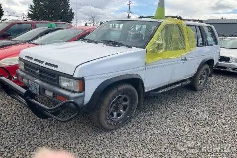 Photo of 1993 Nissan Pathfinder