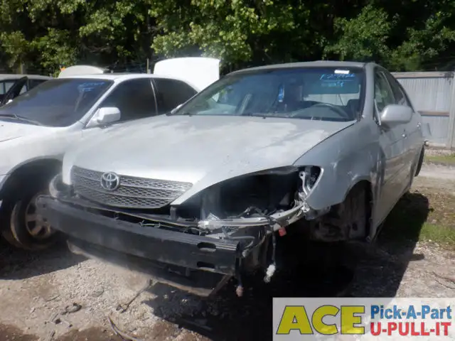 Photo of 2004 Toyota Camry