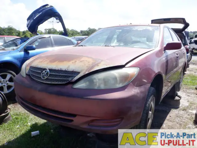 Photo of 2004 Toyota Camry