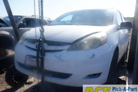 Photo of 2006 Toyota Sienna