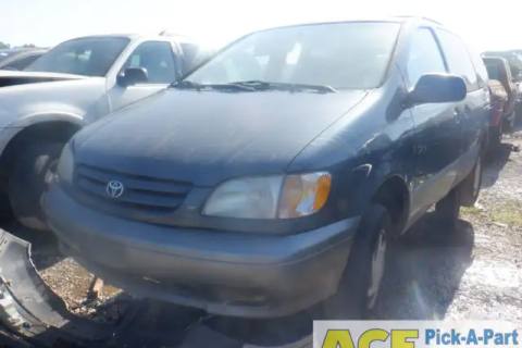 Photo of 2001 Toyota Sienna