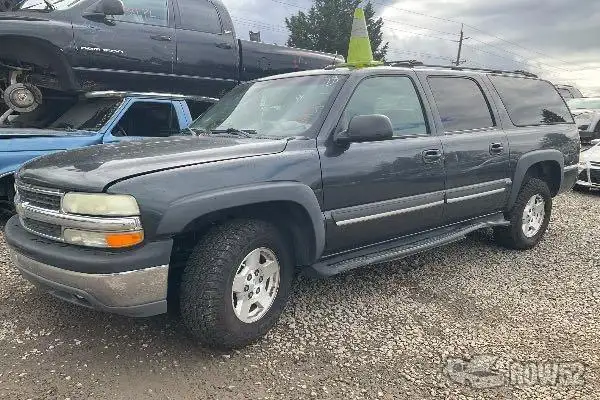 Photo of 2004 Chevrolet Suburban