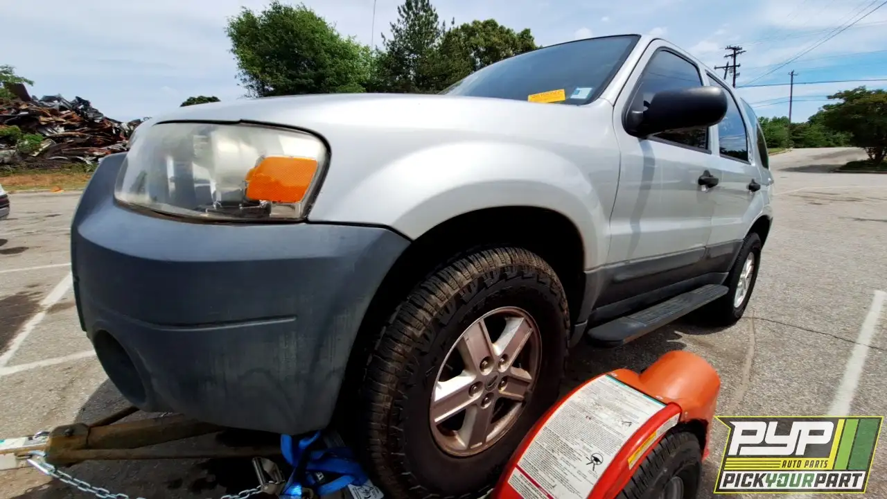 Photo of 2005 Ford Escape