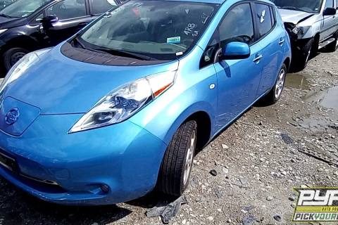 Photo of 2012 Nissan Leaf