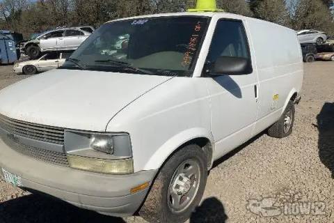 Photo of 2005 Chevrolet Astro