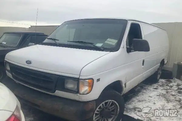 Photo of 1999 Ford Econoline
