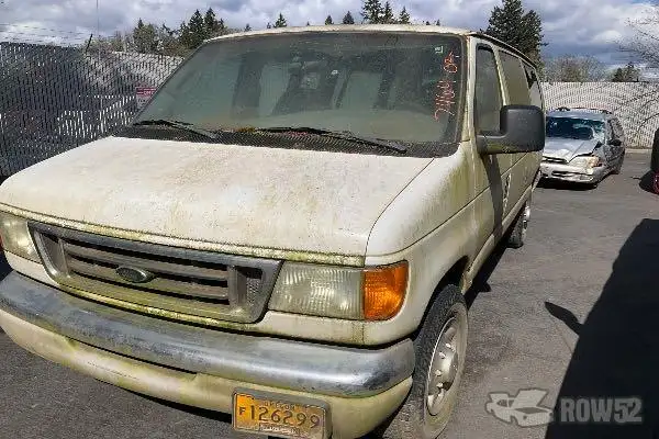 Photo of 2003 Ford Econoline