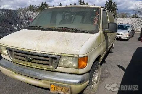 Photo of 2003 Ford Econoline