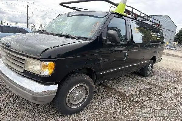 Photo of 1994 Ford Club Wagon