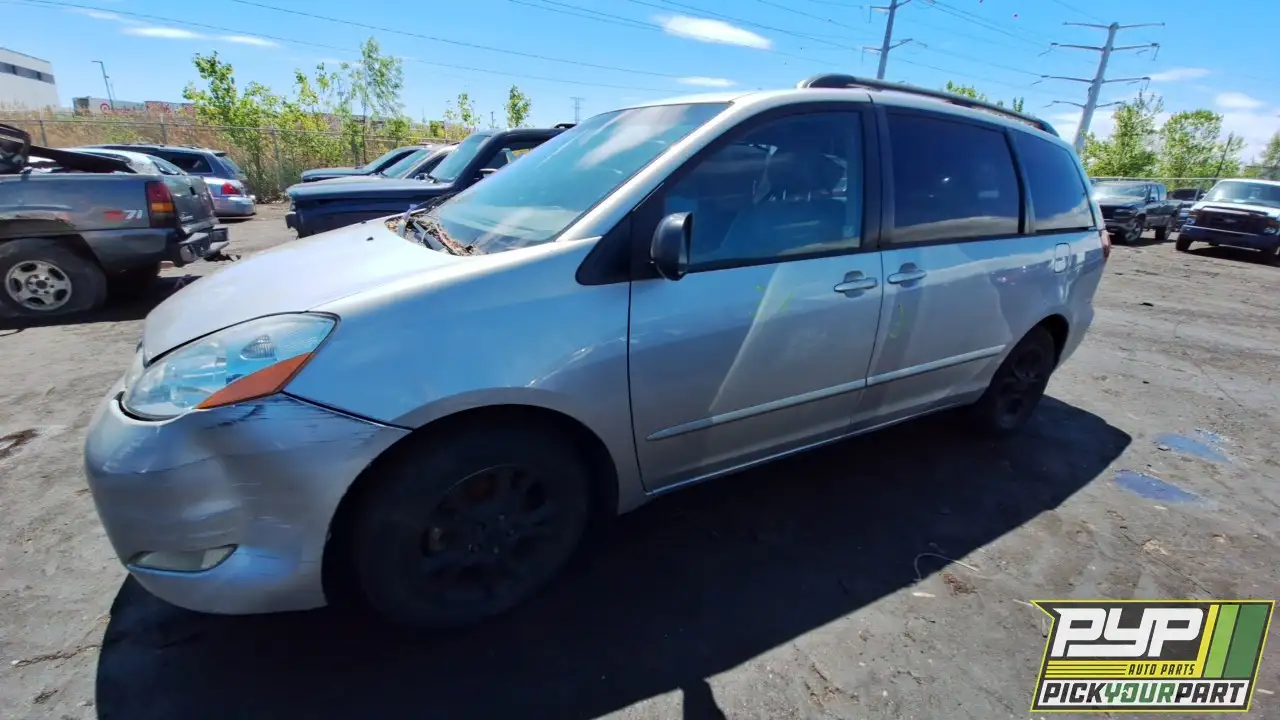 Photo of 2006 Toyota Sienna