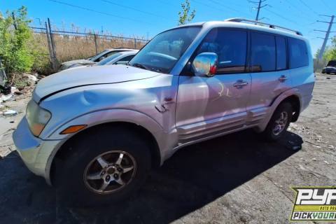Photo of 2001 Mitsubishi Montero