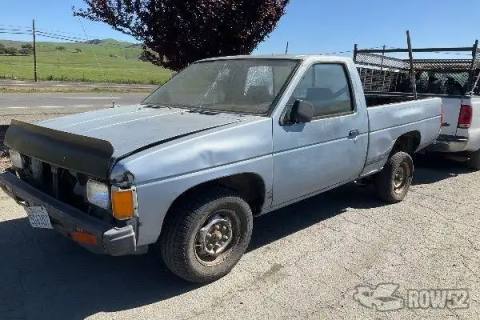 Photo of 1986 Nissan Pickup