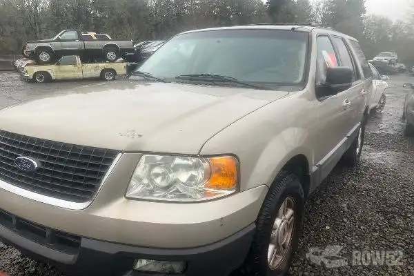 Photo of 2004 Ford Expedition