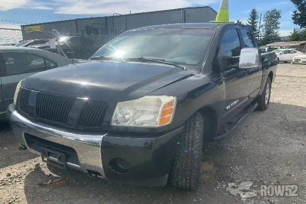 Photo of 2005 Nissan Titan