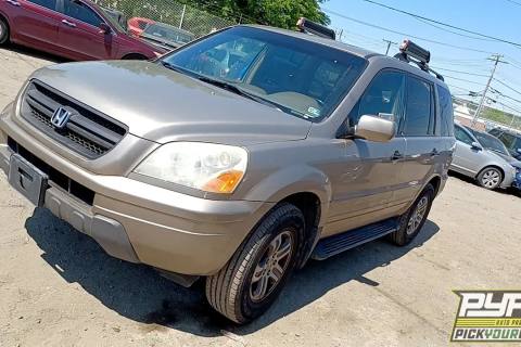 Photo of 2005 Honda Pilot