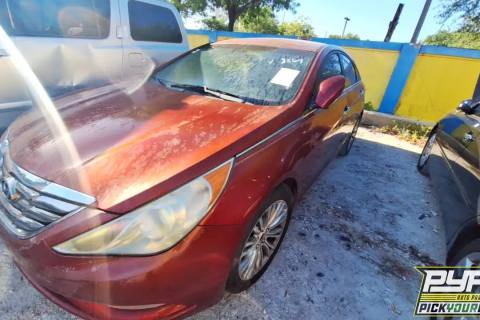 Photo of 2011 Hyundai Sonata