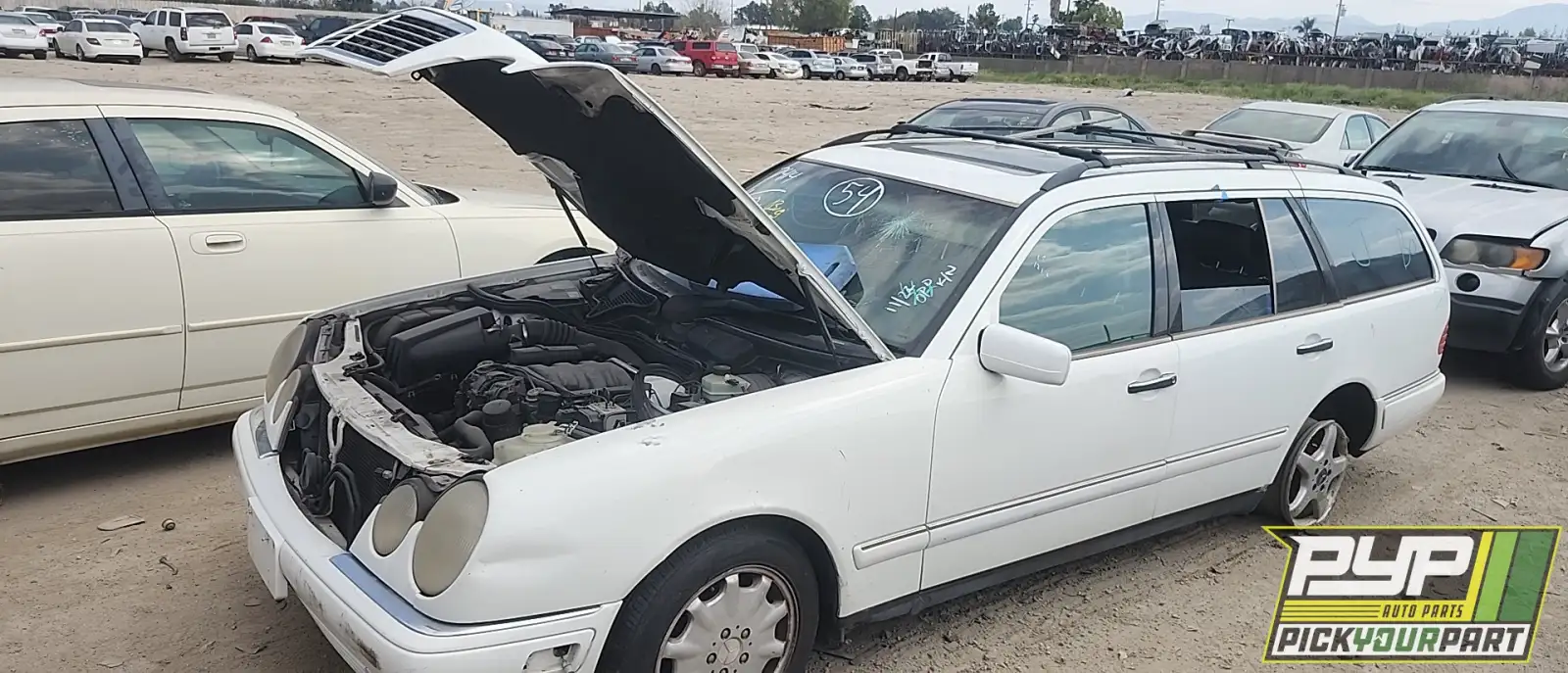 Photo of 1999 Mercedes-Benz E320
