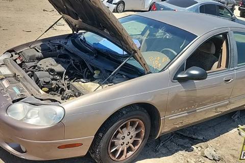 Photo of 1999 Chrysler Concorde